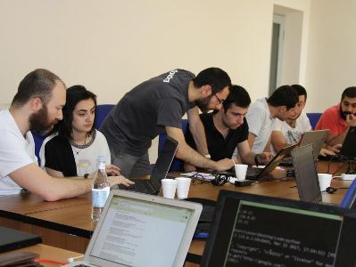 Beeline-ում Python ծրագրավորման լեզվին նվիրված վարպետության դաս է անցել հայ ՏՏ-մասնագետների համար
