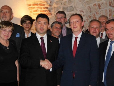 Armenia Parliament deputy speaker: We should unite against Turkish denialism