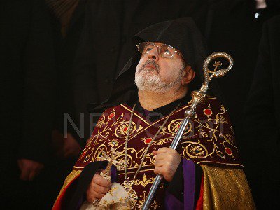 Պոլսո Հայոց պատրիարքարանը մանրամասներ է հայտնել Արամ Աթեշյանին իր պաշտոնից հեռացնելու վերաբերյալ
