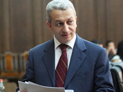 Ֆինանսների փոխնախարար. Մենք վարկեր չենք վերցնի ամենօրյա կարիքների համար