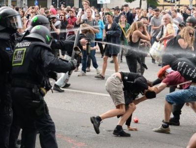 About 300 people detained during G20 summit protests in Hamburg