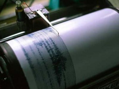 6.8 magnitude quake strikes off New Zealand