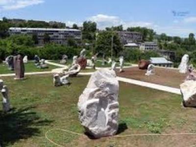 Շուշիում ընթանում է «Հակոբ Գյուրջյան» քանդակագործության 5-րդ միջազգային սիմպոզիումը
