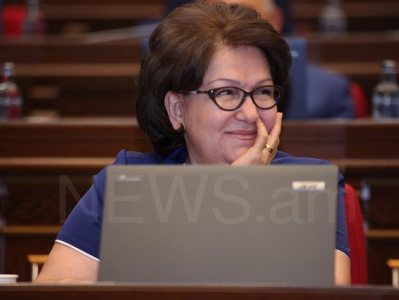 Այս պահին ՀՀԿ-ում պառակտման հիմքեր չկան. Հերմինե Նաղդալյան