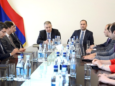 Դավիթ Հարությունյանը վստահեցրել է, որ կսատարի նոր նախարար Արտակ Զեյնալյանի ծրագրերին