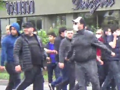 Դիմակավորված անձանց կողմից ցուցարարների վրա հարձակվելու գործով 3 շաբաթ անց դեռեւս մեղադրյալ չկա