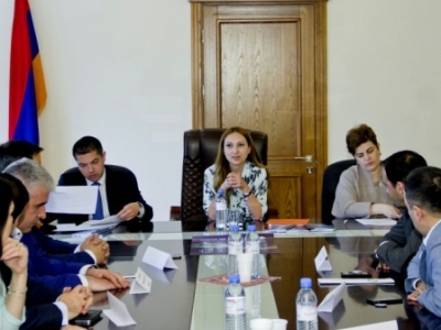 Մշակույթի նախարար Մակունցը հանդիպեց գործող թանգարանների տնօրենների հետ