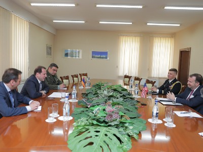 ՊՆ-ում քննարկել են հայ-ամերիկյան պաշտպանական համագործակցության հարցերը