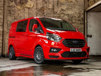 Ford–ը ստեղծել է Transit ֆուրգոնի WRC տարբերակը