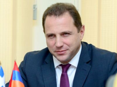 Armenian Defense Minister departs for Astana