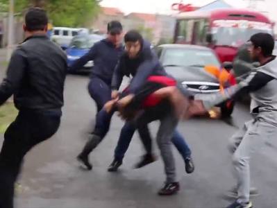 Վլադիմիր Գասպարյանի թիկնազորի պետ Արշակ Հակոբյանի եղբորը կալանավորելու միջնորդություն է ներկայացվել (վիդեո)