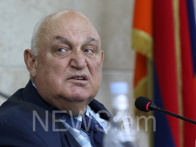«Ուսանողների պահանջներն իրավաչափ չեն». ԵՊՀ ռեկտորը հրաժարականի հնարավոր երկու դեպք նշեց