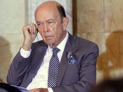 US Commerce Secretary: US, EU can negotiate with or without tariffs