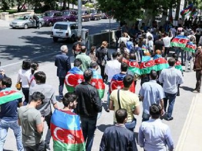 Ադրբեջանում ձերբակալվել են տոնական երթի մասնակիցները
