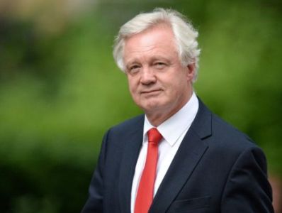 Brexit-ի գործերով բրիտանացի նախարարը փոխզիջումային պլան է մշակել Իռլանդիայի հետ սահմանի հարցով