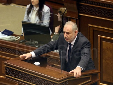 Ինչո՞ւ է նոր կառավարությունն իր գործունեությունը սկսել է՝ հիմք ընդունելով «КГБ»-ն. Արարատ Զուրաբյանը՝ Փաշինյանին