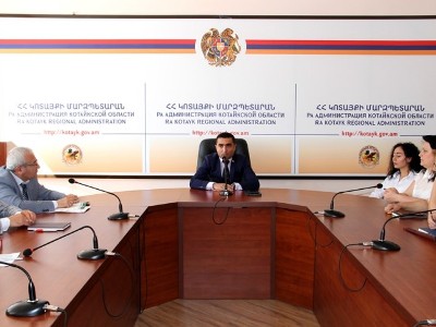 Դպրոցական խորհուրդների կազմերը ենթակա են փոփոխման. Կոտայքի մարզպետը՝ տնօրեններին