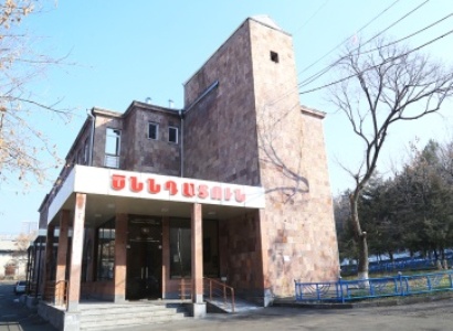 Քանաքեռ-Զեյթուն ծննդատան բակում երիտասարդների վիճաբանությունն ավարտվել է ծեծկռտուքով