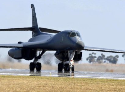 US Air Force temporarily grounds all B-1 bombers for safety reasons