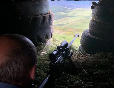 Հունուտ լքված գյուղը նախկինի պես մեր դիրքի տակ է. այցելություն Նախիջեւանի հետ սահմանային դիրքեր (ֆոտո)