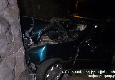 1 dead, 2 injured in Armenia road accident.