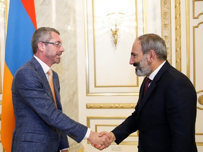Շարունակելու եմ ակտիվ համագործակցությունը հայ գործընկերների հետ. Ֆրանկ Էնգելը՝ Փաշինյանին