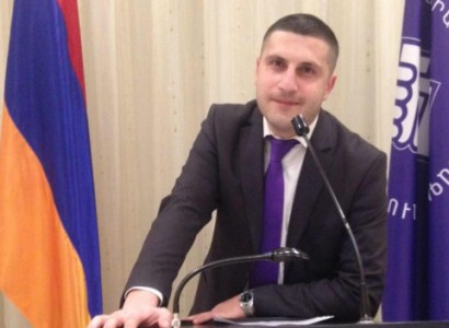 Замглавы Минтранса Армении обсудил с грузоперевозчиками проблемы сферы