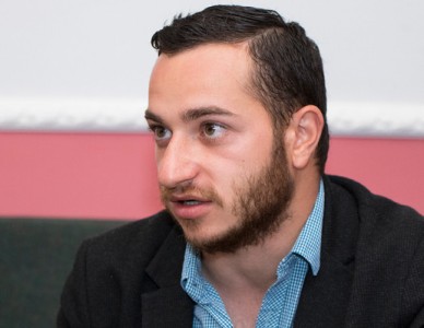«Իրատես». Սփյուռքի ինքնատիպ նախարարը «գտել է», որ պետք է գնալ Սիրիա. «Լավ փիար կըլնի»