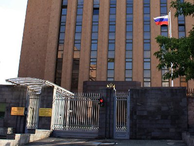 Հայաստանում ՌԴ-ի դեսպանատանը Ռուսաստանի Անկախության օրվա կապակցությամբ հանդիսավոր ընդունելություն է կազմակերպվել