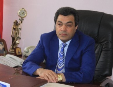 «Ժամանակ». Կոտայքի մարզպետի թիրախում Հրազդանն է եւ նրա քաղաքապետը. «Ես հիմնավոր կասկածներ ունեմ»