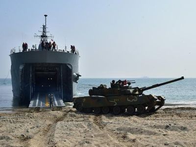 Япония считает «жизненно важными» военные учения США и Южной Кореи