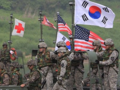 Министры обороны США и Южной Кореи обсудили будущее совместных военных учений