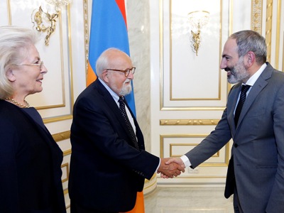 Նիկոլ Փաշինյանն ընդունել է Քշիշտոֆ Պենդերեցկուն և նրա տիկնոջը