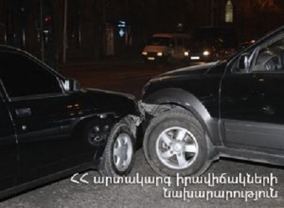 Ավտովթար Բագրատունյաց պողոտայում. երեք վիրավորներից մեկի վիճակը ծանր է
