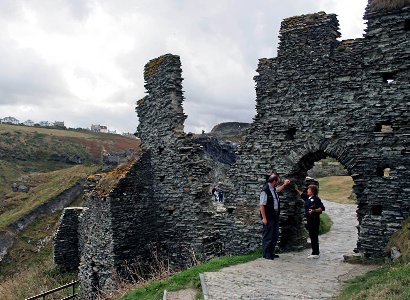 Բրիտանացի գիտնականները պարզել են, թե ով է նստել Արթուր թագավորի սեղանի շուրջ ու զարմացել