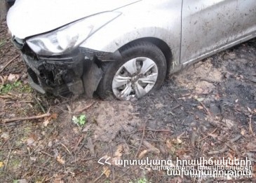 Սյունիքում «Opel Zafir»a-ն 15 մետր սահել է դեպի ճանապարհամերձ հատված. կա վիրավոր