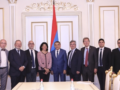 Ժողովրդավար Արցախն ավտորիտար Ադրբեջանի մաս չի կարող կազմել. Արա Բաբլոյանը՝ ֆրանսիացի պատգամավորներին