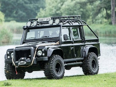 Ջեյմս Բոնդի Land Rover Defender-ը աճուրդի կհանվի