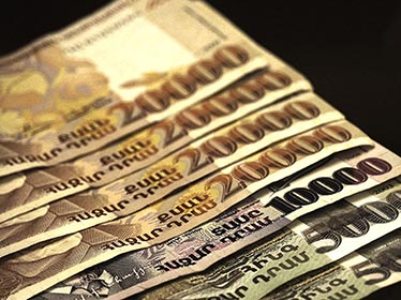 Մալիշկայի գյուղապետը մեծ փողեր է յուրացրել. Գործին խառնված են կինն ու որդիները