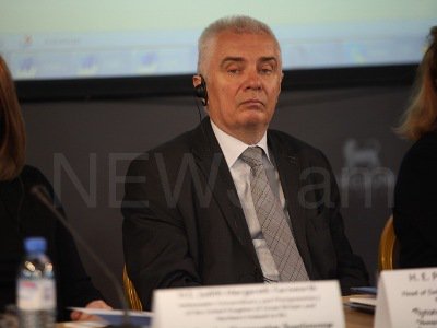 Посол ЕС в Армении пообещал меньше говорить о коррупции и сосредоточиться на других вопросах