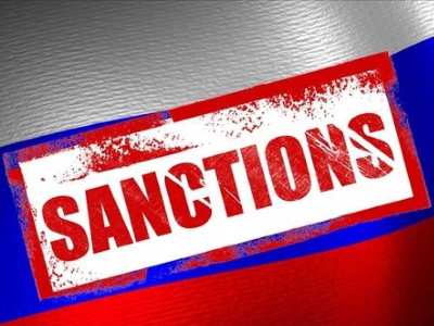 EU extends sanctions against Russia