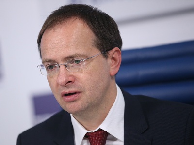 Министр культуры: Россия готова к созданию армяно-российского инвестиционного фонда