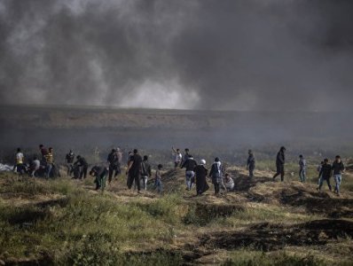 2 Palestinians killed in clashes with Israeli soldiers in eastern Gaza
