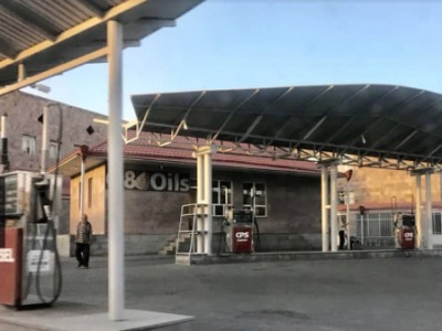 «Հրաման է, կատարում ենք». Գեներալ Մանվել Գրիգորյանի օգնականները նրա հրահանգով էջմիածնի բնակչի բենզալցակայանը խլել են