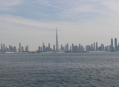 UAE: Arab coalition pauses offensive on Hodeidah port