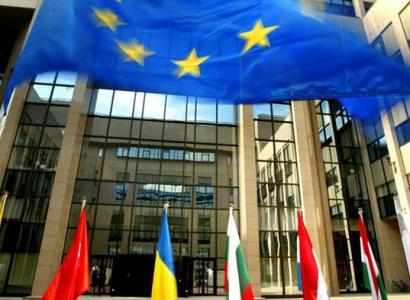Европейские лидеры высмеяли итальянского премьера Конте на саммите ЕС