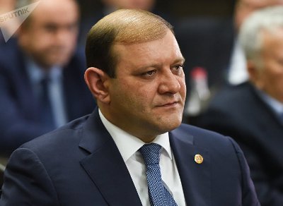 «Ժամանակ». «Շահամոլները». «Տարոն Մարգարյանը գնացածի հաշիվ է». Ինչպե՞ս են փորձում «փրկվել» մի շարք պաշտոնյաներ