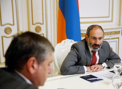 Премьер-министр Армении провел совещание по проблемам сельского хозяйства