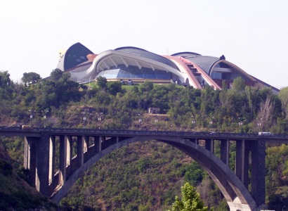 «Հաղթանակ» կամրջի տակ տղամարդու դի է հայտնաբերվել