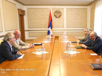 Karabakh President, France former mayor confer on bilateral ties